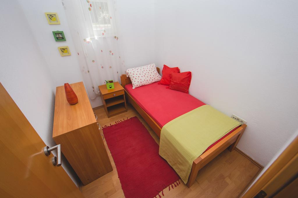 Apartment Karla&Nella Stobreč Buitenkant foto